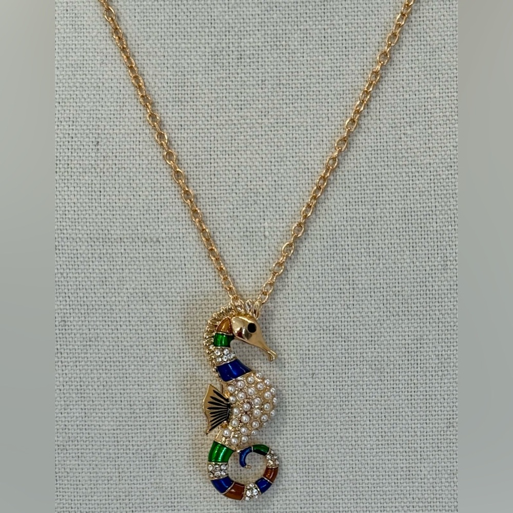 🌊 🐴 Betsey Johnson Brooch / Necklace Seahorse Pendant—Long, Gold Tone
